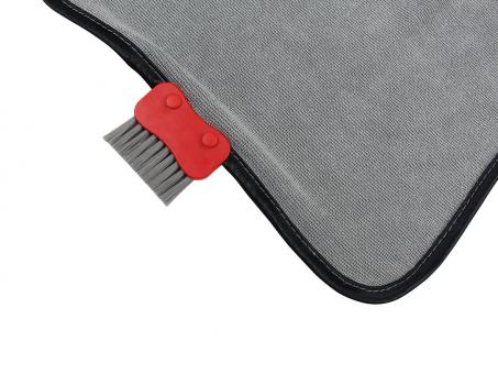 APA Mikrofasertuch mit Reinigungspinsel 