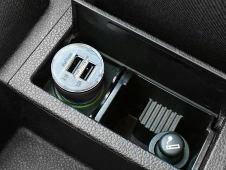 Eufab Dual USB-Ladeadapter 