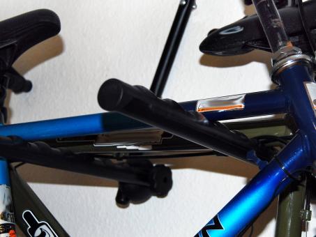 Eufab Fahrrad-Wandhalter bis zu 3 Fahrräder 