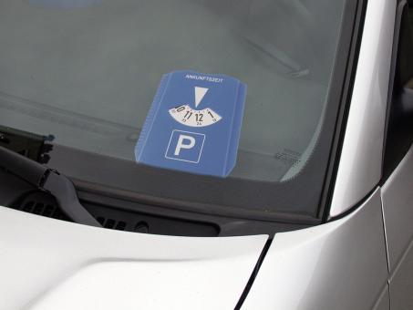 APA Parkscheibe mit Eiskratzer 