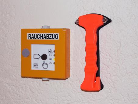 APA Notfallhammer 