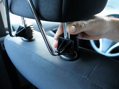 APA Auto-Kleiderbügel 
